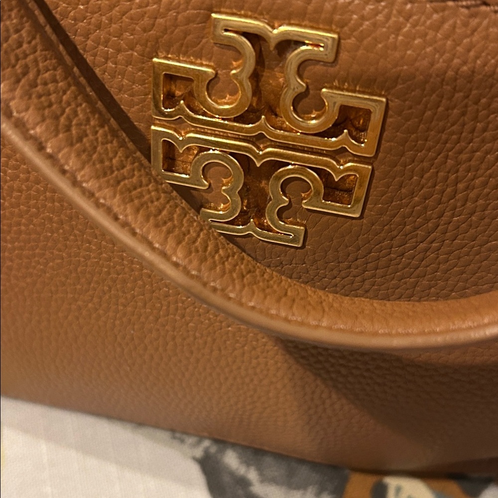 Tory Burch Brown Leather Tote with Gold Accents - Picture 4 of 13